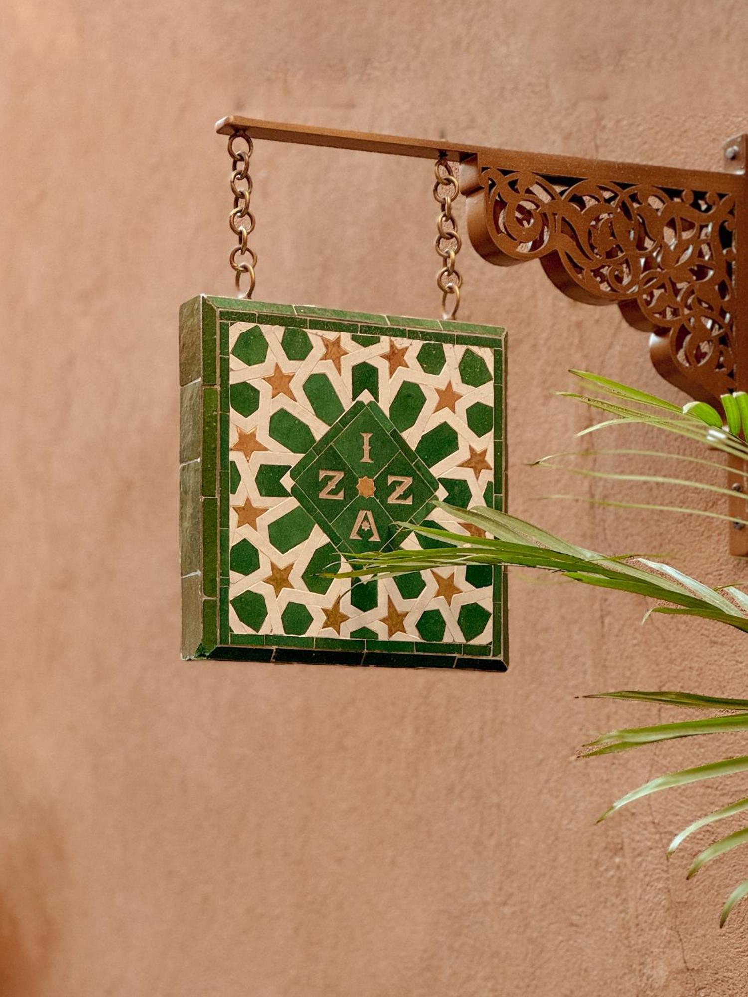 Izza Marrakech Hotel *